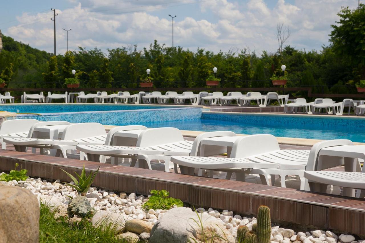Complex Perpera Hotel Stambolovo Exterior photo